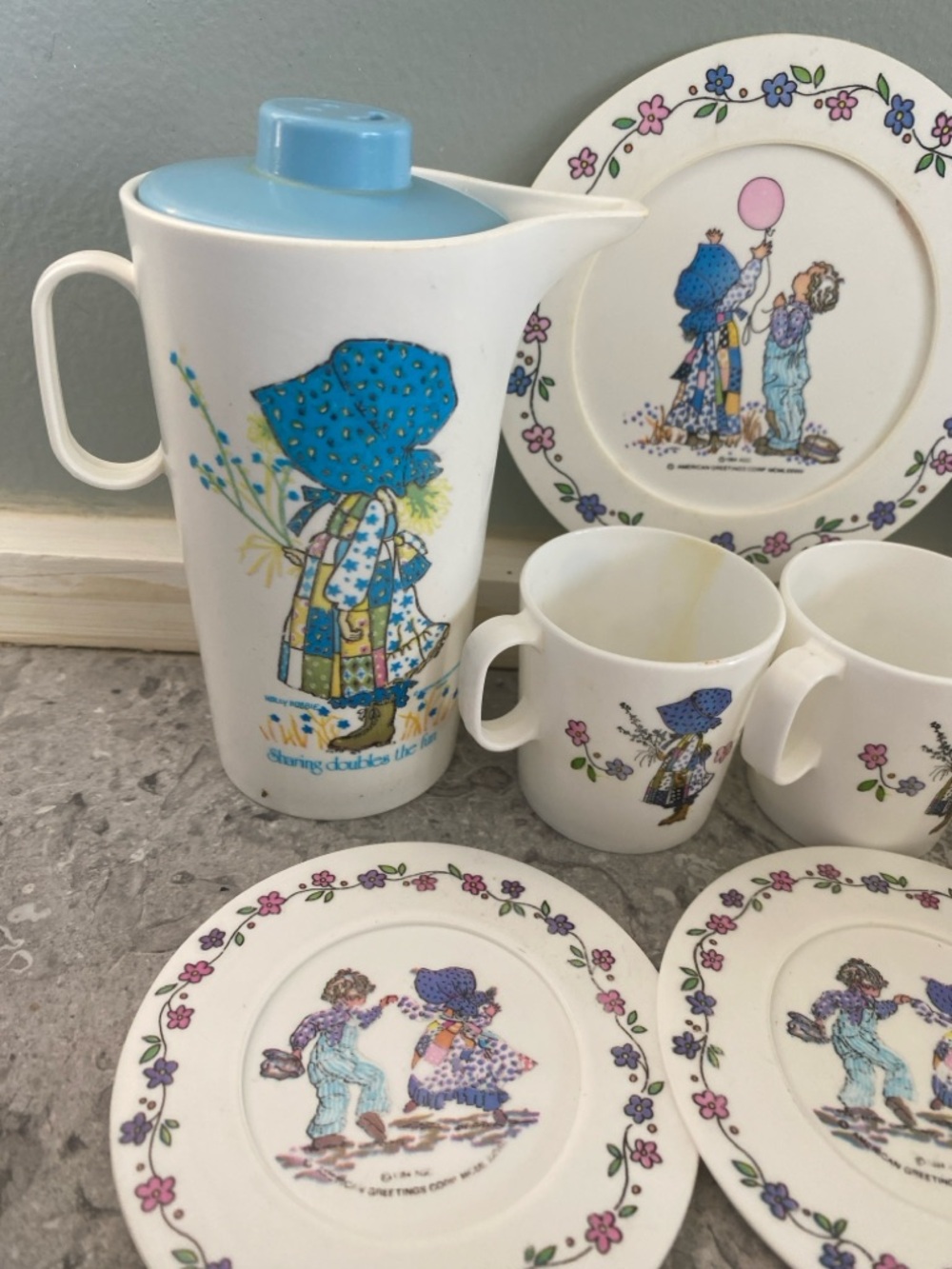 Holly Hobbie Blue & White plastic Tea Set - Picture 2 of 15